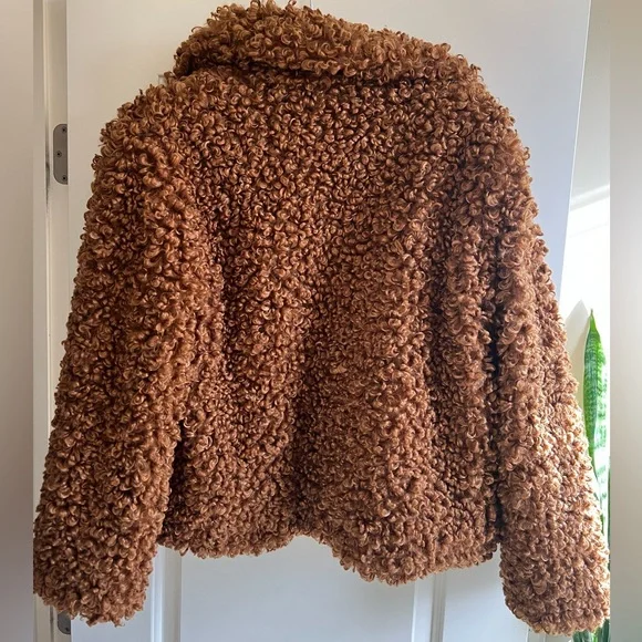 Zara faux fur curly lapel collar jacket - Picture 2 of 4